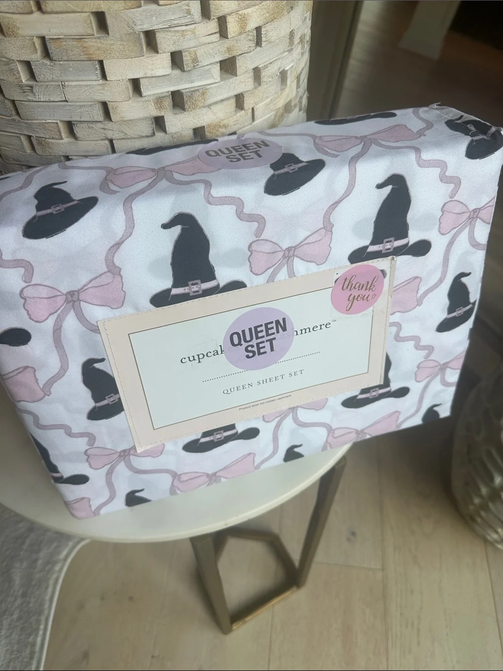 cupcakes & cashmere Pink and Black Hat Print Queen Sheet Set